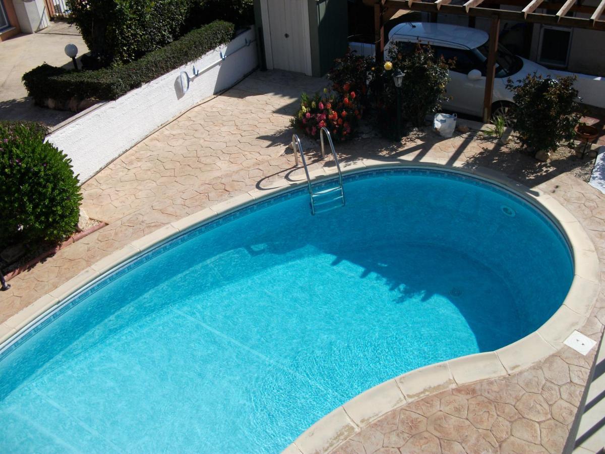 Villa Laurel Peyia Exterior photo